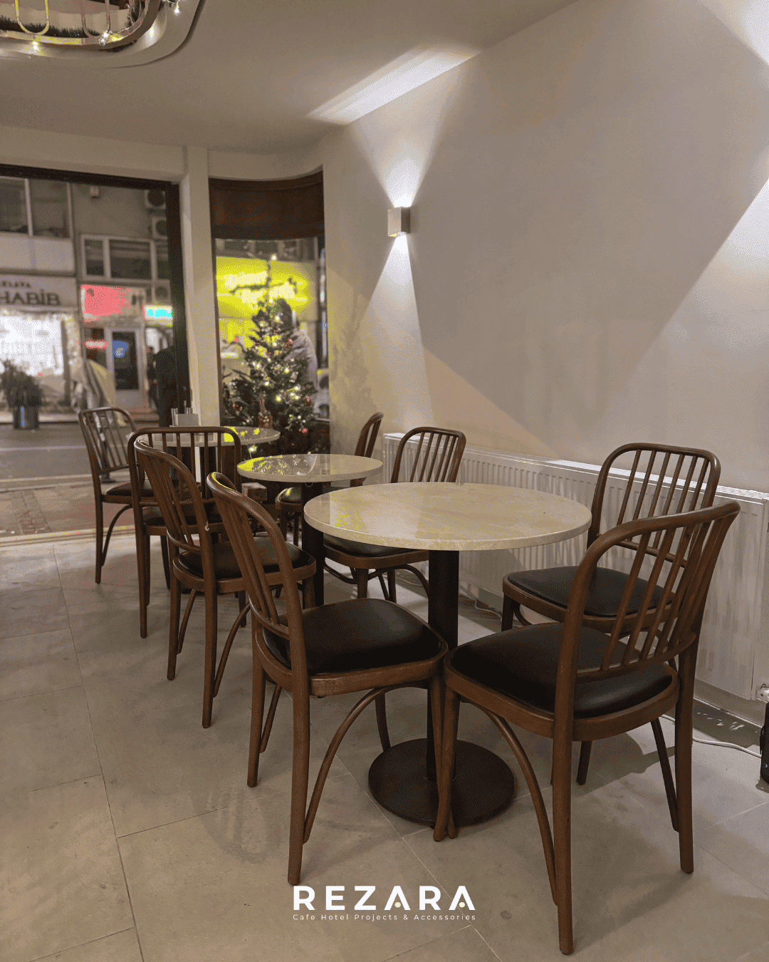 CAFE SANDALYESİ VE MERMER MASA