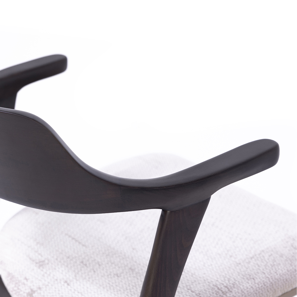 Restoran sandalyeleri