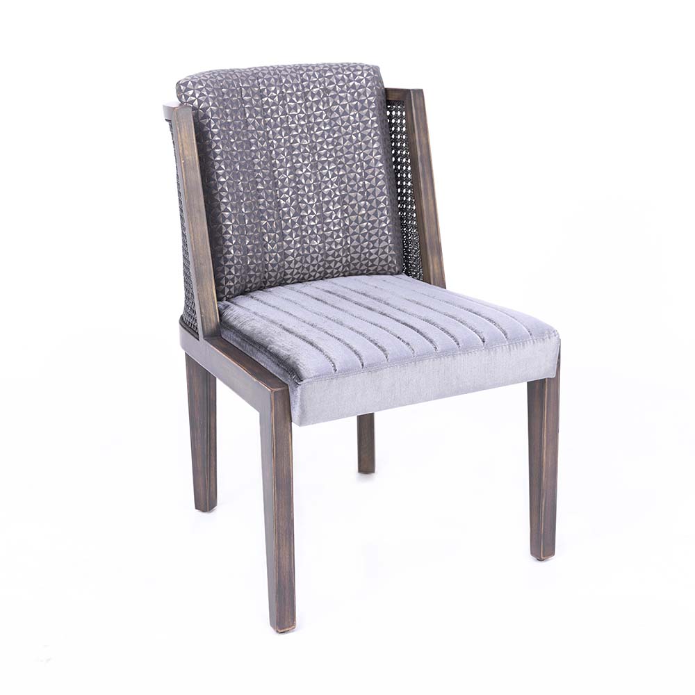 Riva Hazeran Detaylı Ahşap Sandalye